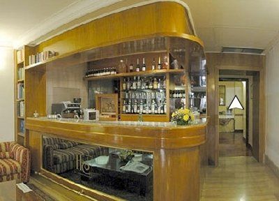 Hotel Cecil