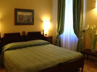Hotel Cecil