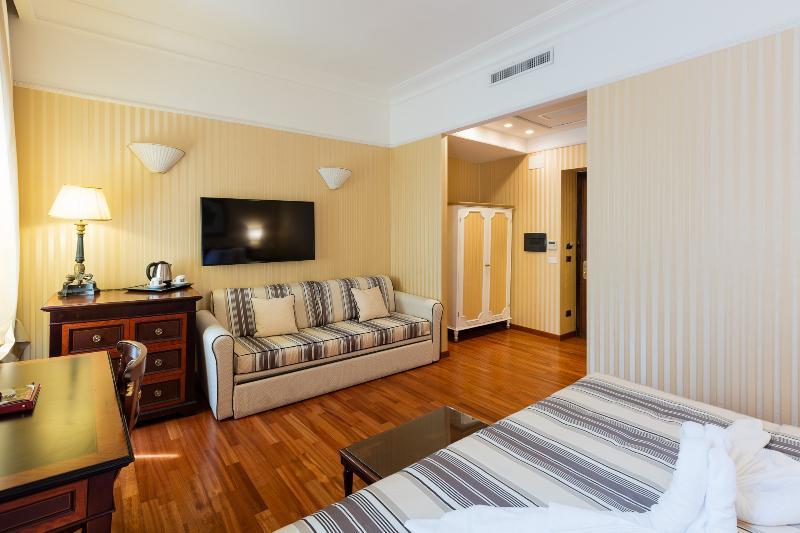 Cecil Hotel Roma
